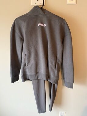 Willo Gray Logo Hoodie - Willo Women's Pullover Sweatshirt